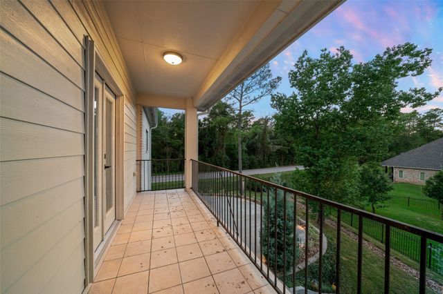 13601 Falcon Court, Montgomery, TX 77356
