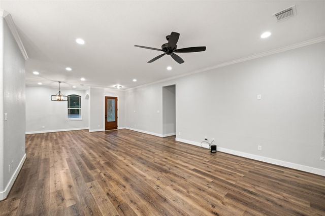 13601 Falcon Court, Montgomery, TX 77356