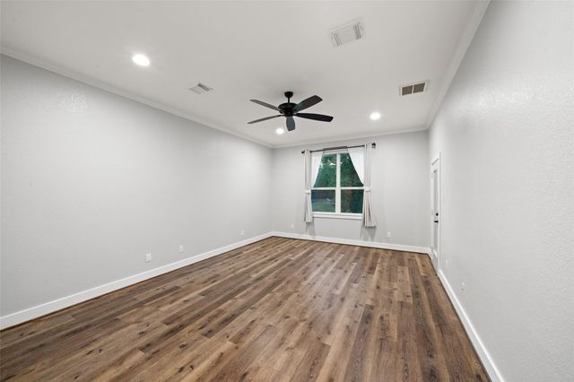 13601 Falcon Court, Montgomery, TX 77356