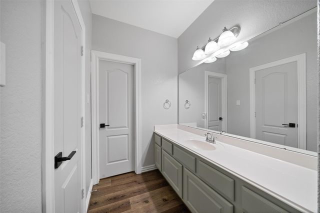 13601 Falcon Court, Montgomery, TX 77356