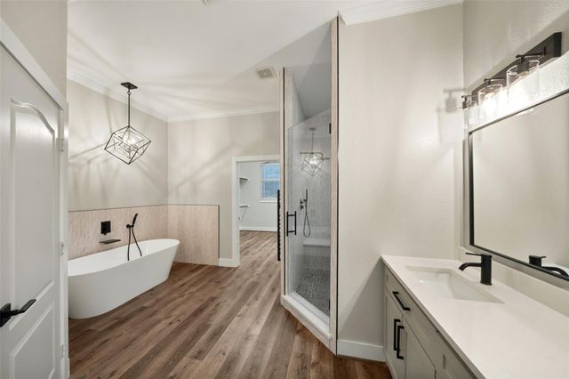 13601 Falcon Court, Montgomery, TX 77356