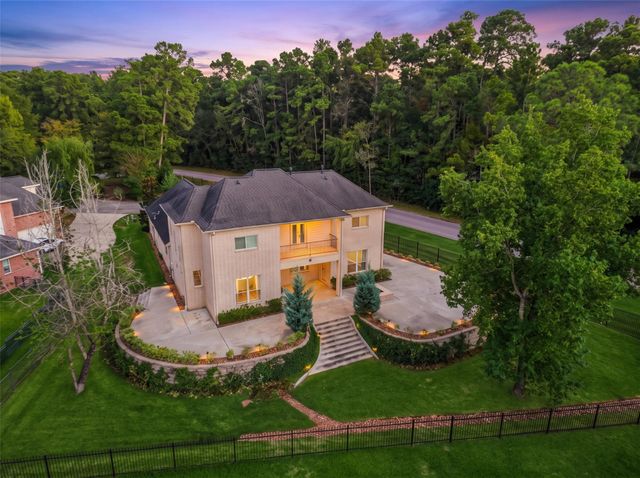 13601 Falcon Court, Montgomery, TX 77356