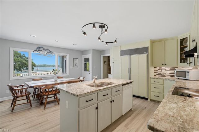 1632 Bay Point DR, Virginia Beach, VA 23454
