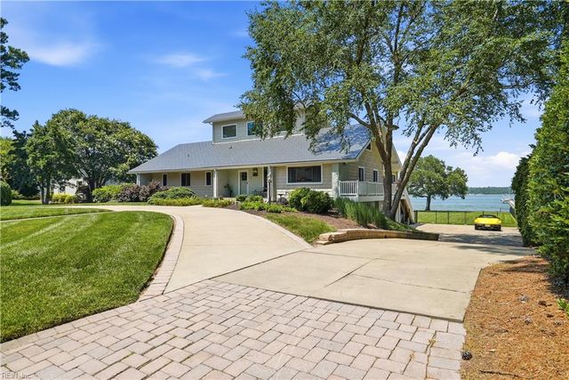 1632 Bay Point DR, Virginia Beach, VA 23454