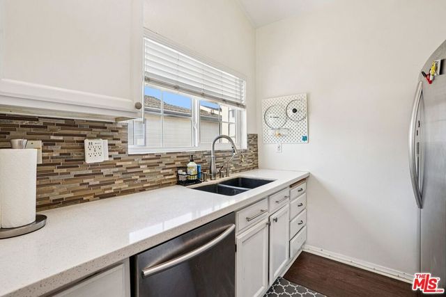 2003 Artesia Boulevard 105, Torrance, CA 90504