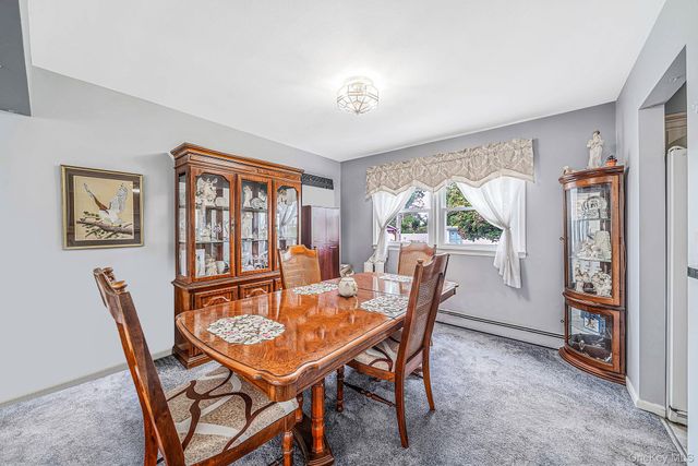 69A Erlanger Boulevard, North Babylon, NY 11703