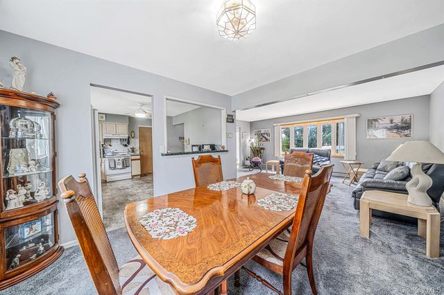 69A Erlanger Boulevard, North Babylon, NY 11703