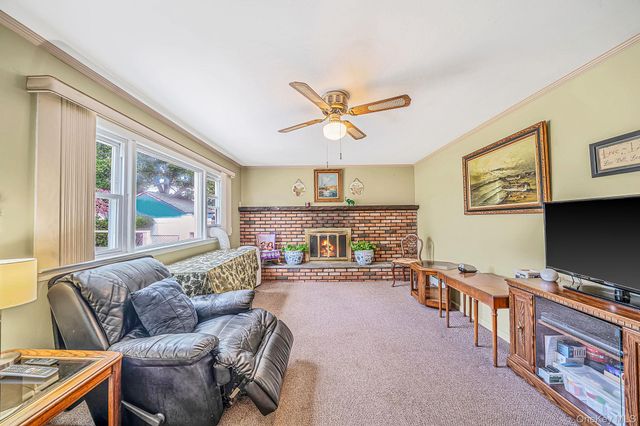 69A Erlanger Boulevard, North Babylon, NY 11703
