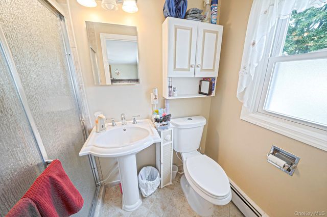 69A Erlanger Boulevard, North Babylon, NY 11703