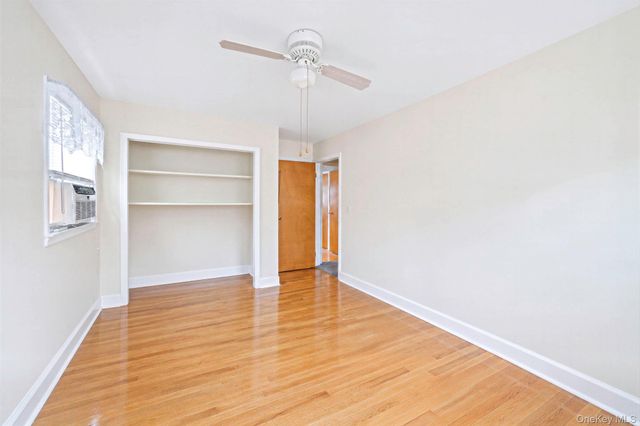 69A Erlanger Boulevard, North Babylon, NY 11703