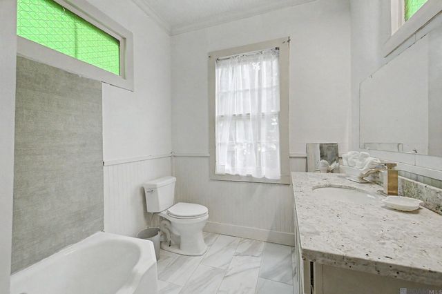 908 N Marchand Ave, Gonzales, LA 70737