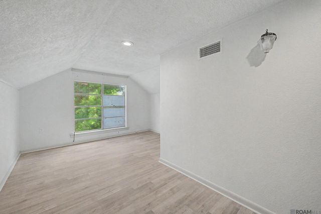 908 N Marchand Ave, Gonzales, LA 70737