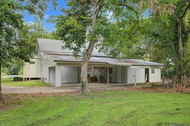 908 N Marchand Ave, Gonzales, LA 70737