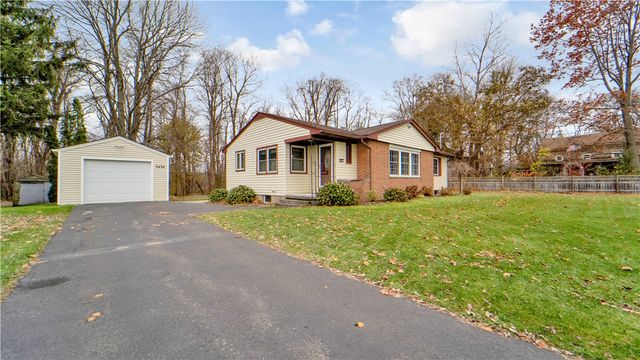 3436 Ridge Road, Williamson, NY 14589