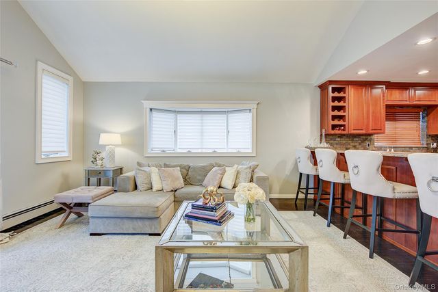 161 Beach 128th Street 1B, Belle Harbor, NY 11694