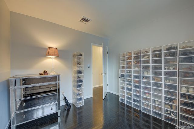 161 Beach 128th Street 1B, Belle Harbor, NY 11694