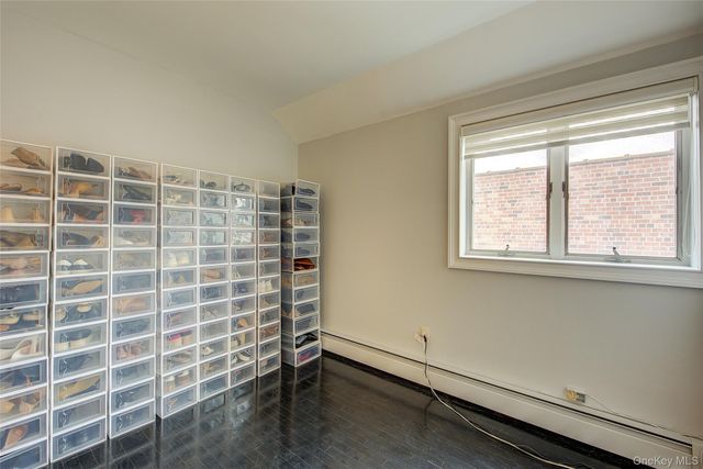 161 Beach 128th Street 1B, Belle Harbor, NY 11694