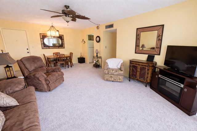 21280 BRINSON AVENUE 106, Port Charlotte, FL 33952