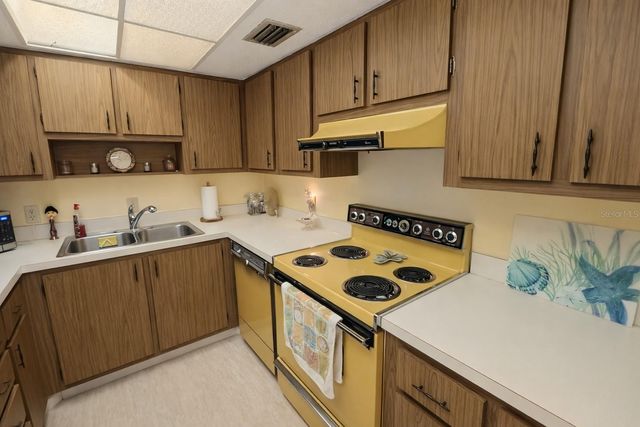 21280 BRINSON AVENUE 106, Port Charlotte, FL 33952