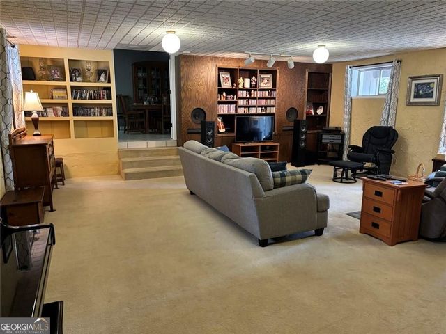 183 Barker Road SW, Rome, GA 30165