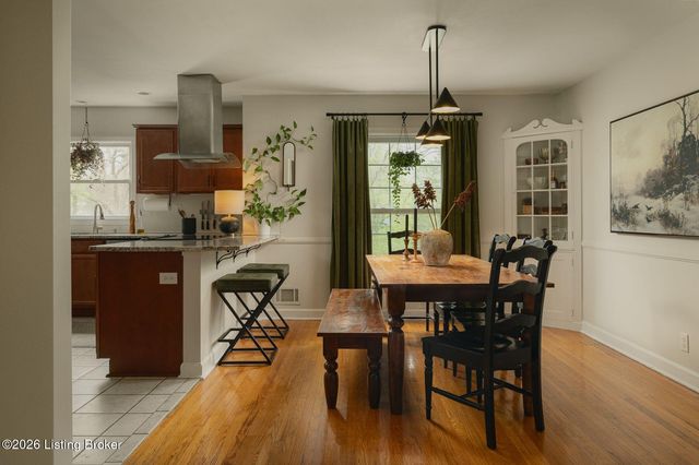 12601 Saint Clair Dr, Louisville, KY 40243