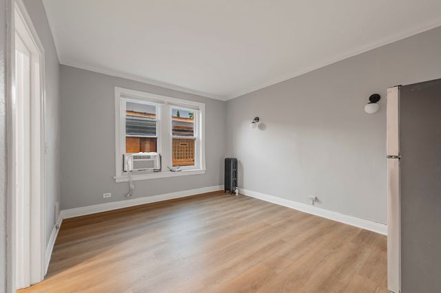 1414 W Pratt Boulevard 306, Chicago, IL 60626