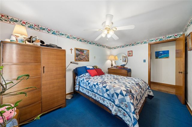 115 Locust St, Jeannette, PA 15644