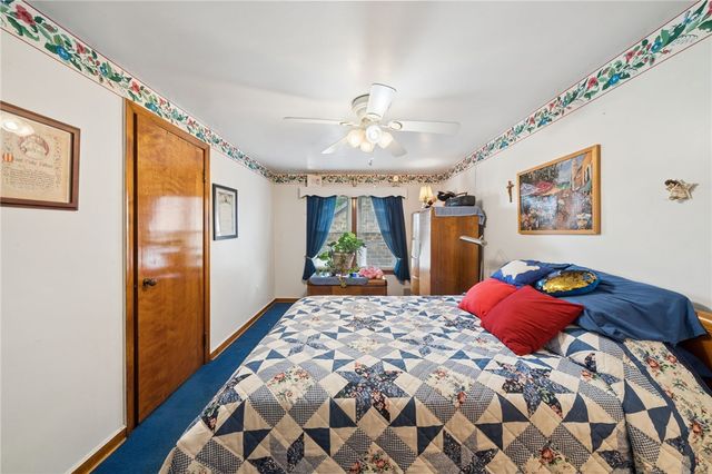 115 Locust St, Jeannette, PA 15644