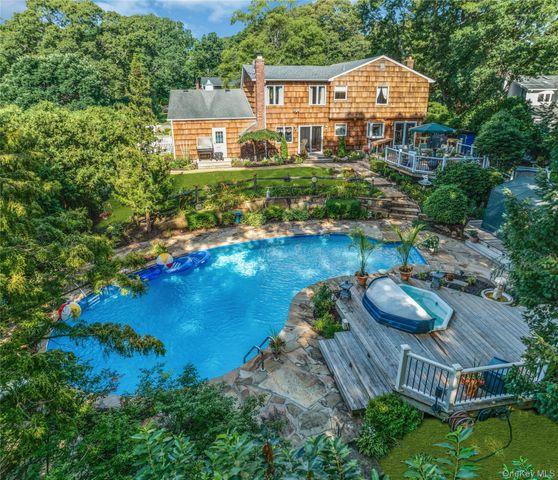 133 Main Avenue, Lake Grove, NY 11755