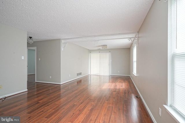627 BARBADOS DR, Williamstown, NJ 08094