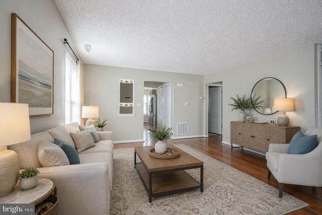 627 BARBADOS DR, Williamstown, NJ 08094