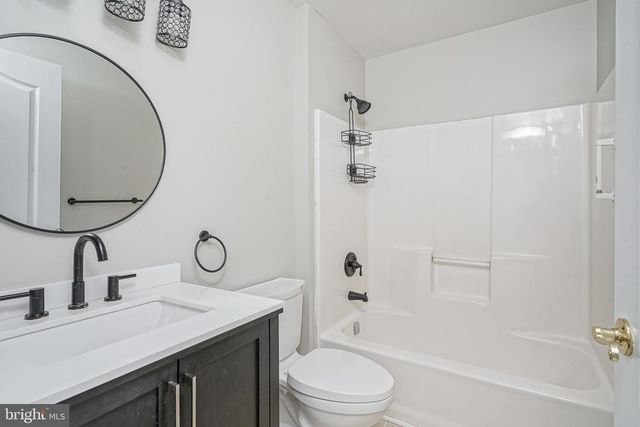 627 BARBADOS DR, Williamstown, NJ 08094