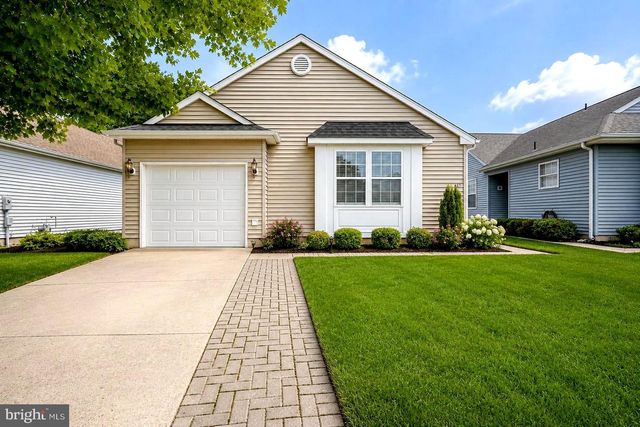 627 BARBADOS DR, Williamstown, NJ 08094