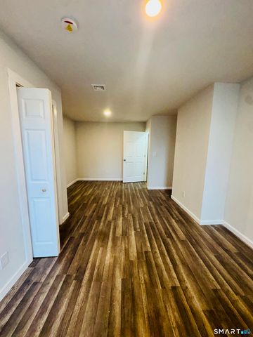 1415 Stratford Avenue, Bridgeport, CT 06607