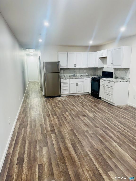 1415 Stratford Avenue, Bridgeport, CT 06607