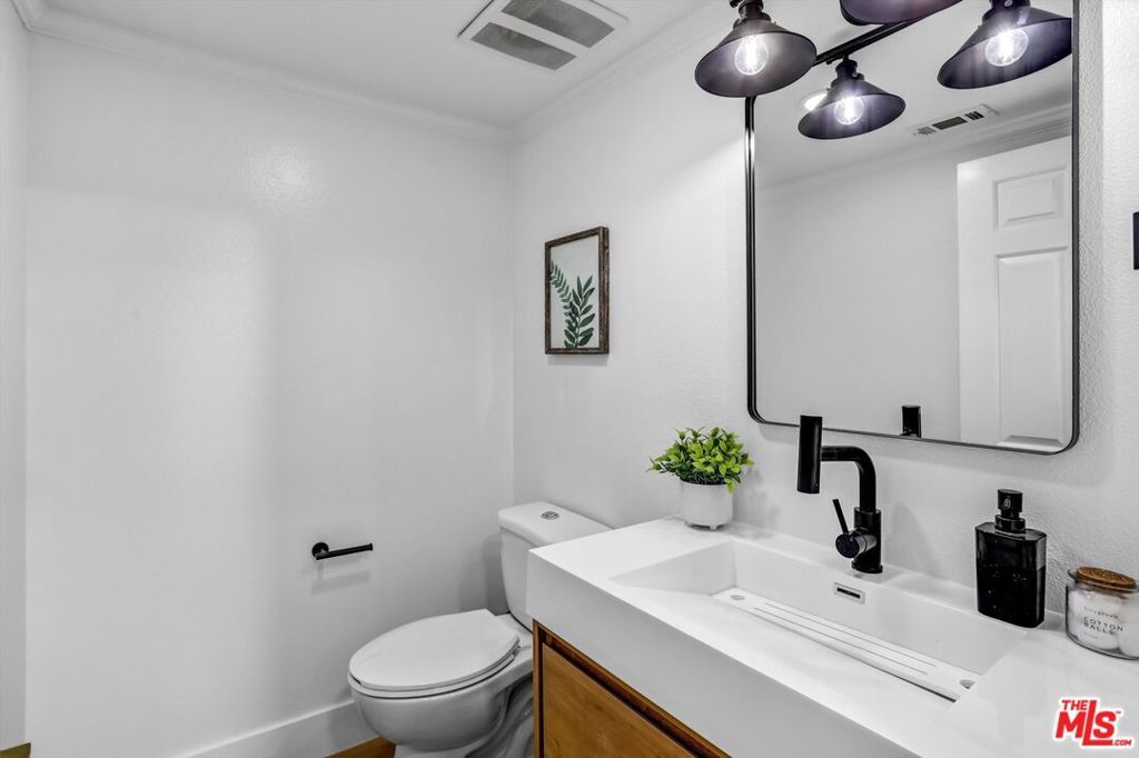 Image 16 of property listing at 15261 La Belle Street, Hacienda Heights, CA 91745