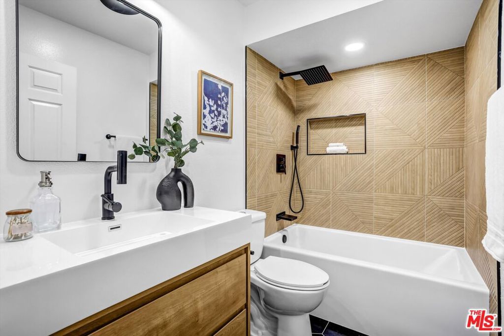 Image 30 of property listing at 15261 La Belle Street, Hacienda Heights, CA 91745