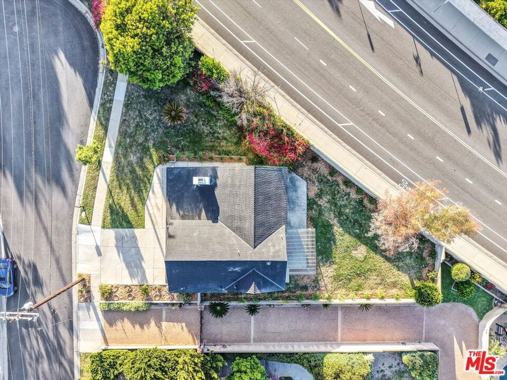 Image 39 of property listing at 15261 La Belle Street, Hacienda Heights, CA 91745