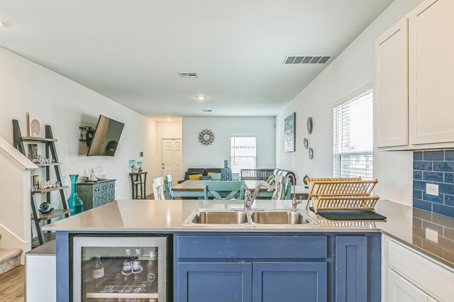 109 Seminole Dr., San Marcos, TX 78666