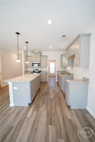 118 Exmoor Circle, Bloomingdale, GA 31302