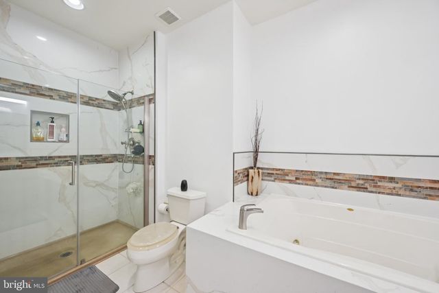 1635 SLOAN WAY, Ambler, PA 19002