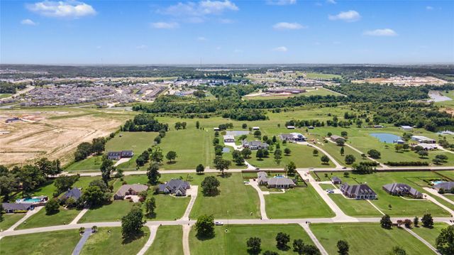 18937 Harbor Side Boulevard, Montgomery, TX 77356