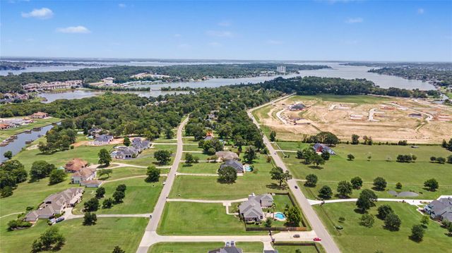 18937 Harbor Side Boulevard, Montgomery, TX 77356