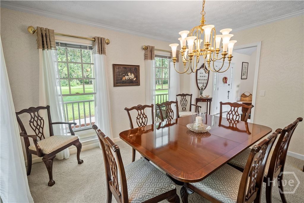 Image 11 of property listing at 791 Turkey Trot Trl, Richmond Hill, GA 31324