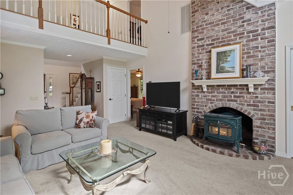 Image 16 of property listing at 791 Turkey Trot Trl, Richmond Hill, GA 31324