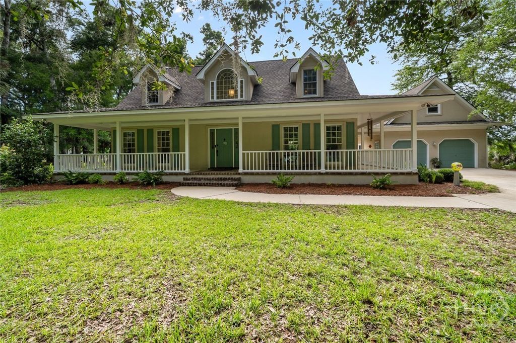 Image 2 of property listing at 791 Turkey Trot Trl, Richmond Hill, GA 31324