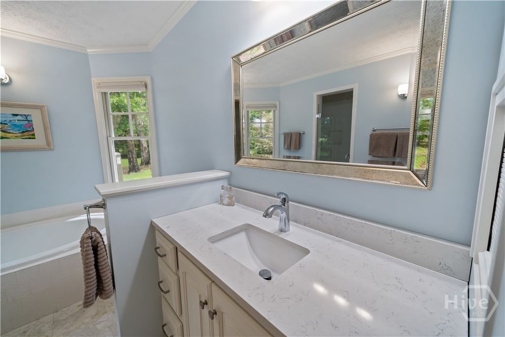 Image 37 of property listing at 791 Turkey Trot Trl, Richmond Hill, GA 31324