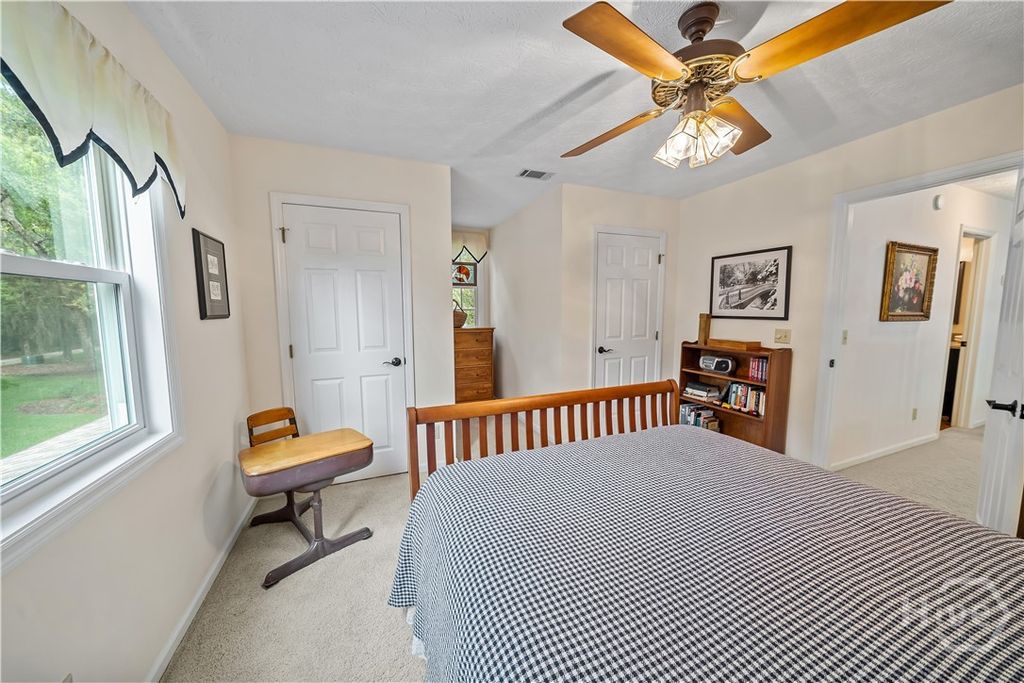 Image 40 of property listing at 791 Turkey Trot Trl, Richmond Hill, GA 31324