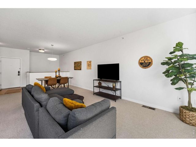 2850 E College Ave 311, Boulder, CO 80303