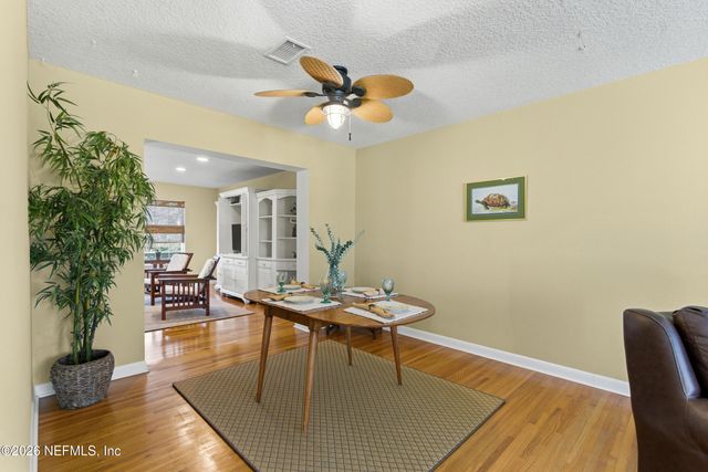 3001 1ST Street S, Jacksonville Beach, FL 32250